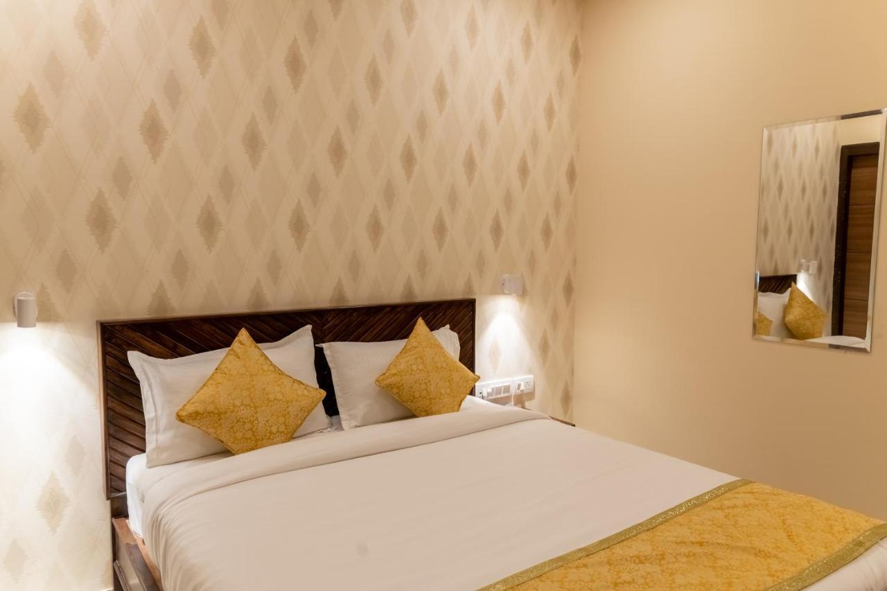 ג'איפור Vienna- A Boutique Hotel מראה חיצוני תמונה