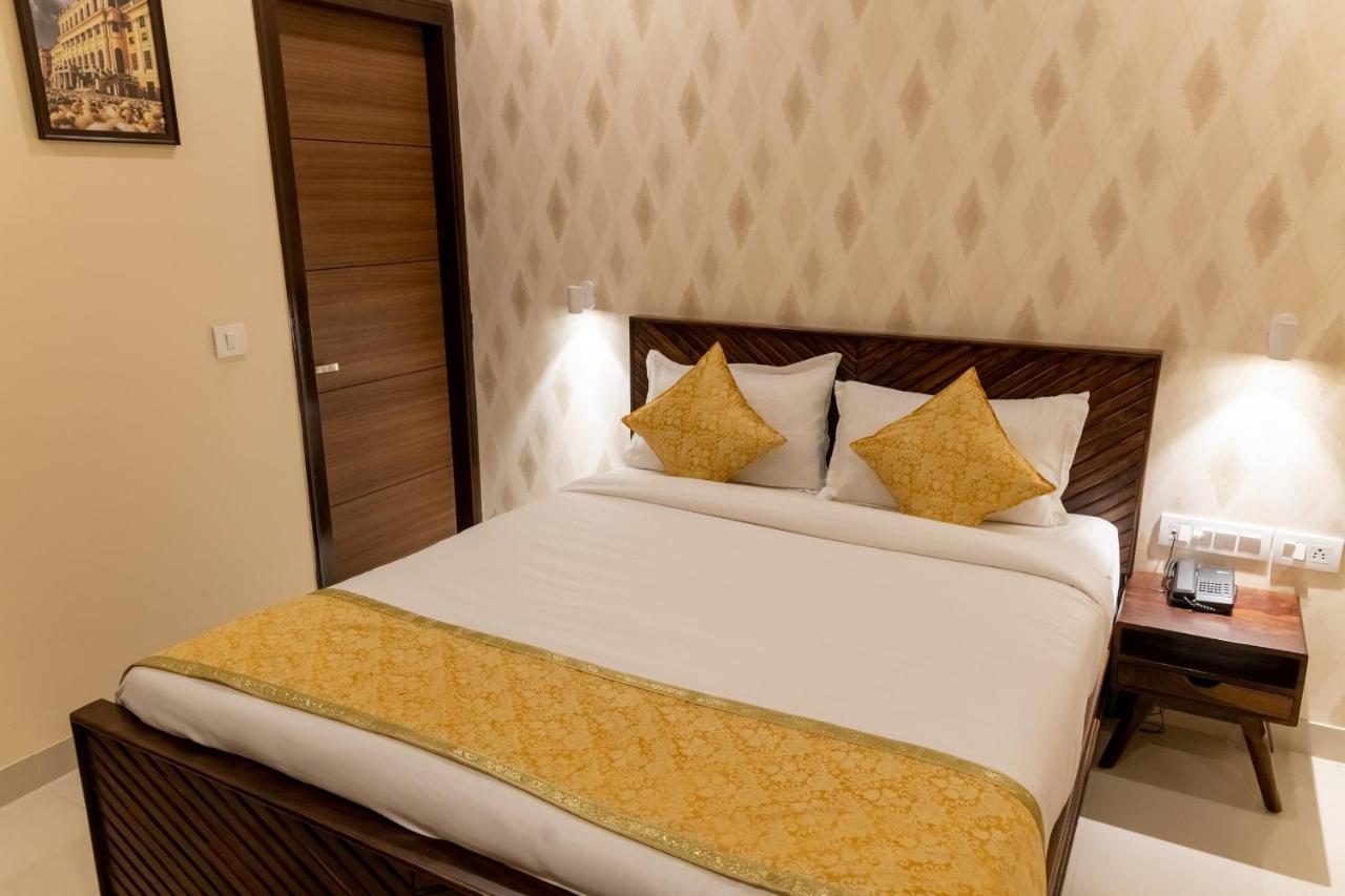 ג'איפור Vienna- A Boutique Hotel מראה חיצוני תמונה